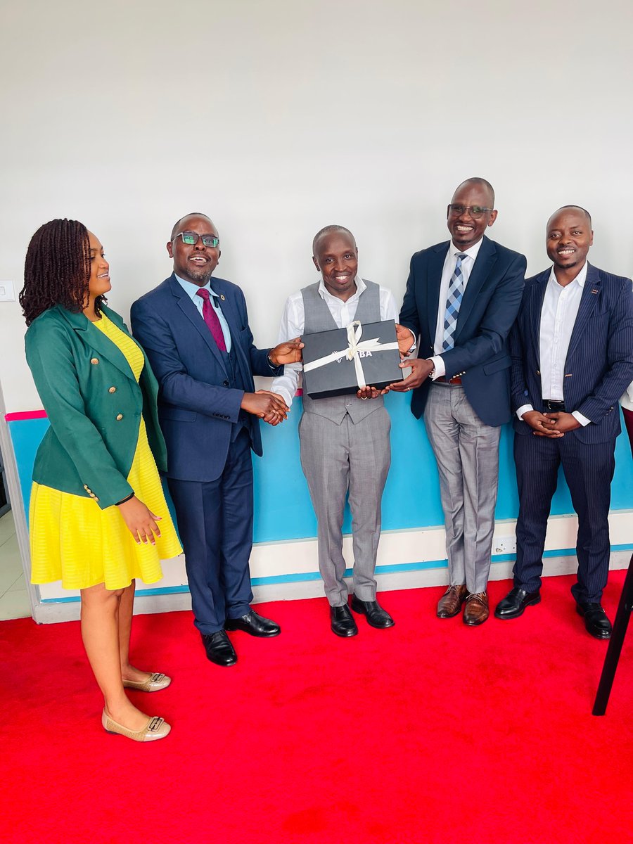 Rukisha_Kenya's tweet photo. When great minds meet, possibilities become partnerships. @NCBABankKenya #RUKISHA #Partnerships #BuildingTheFuture #Collaboration #Innovation #FinancialInclusion #DigitalFinance #Fintech #TogetherWeGrow #MakingItHappen https://t.co/kpWizYIR1S