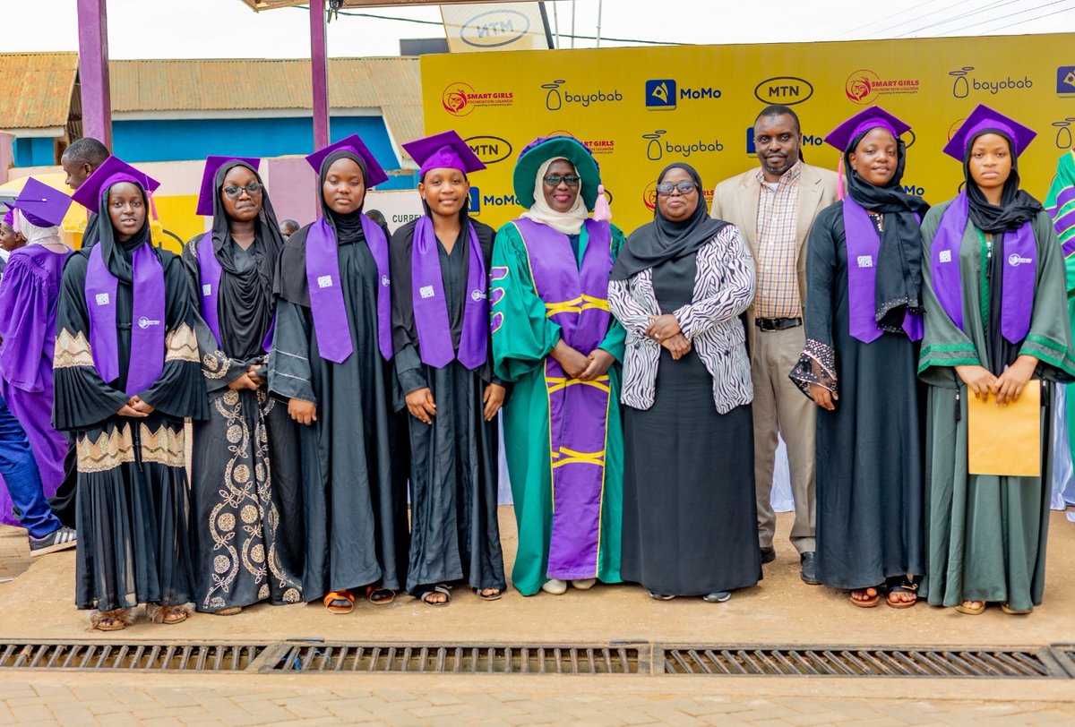 MsHarrietN's tweet photo. We appreciate @mtnug and @mtnfoundationug for their continued support of Smart Girls Uganda. Your investment in skills development is helping young people gain practical knowledge, build confidence and prepare for the world of work.
#SmartGirlsGrad2026
#GirlsWithTools https://t.co/xBwB6fzpJB