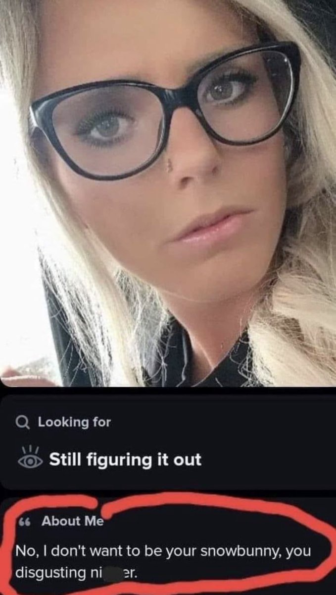 GarbageHuman24's tweet photo. Wife her up immediately 💍 https://t.co/NmluoX2Qh5