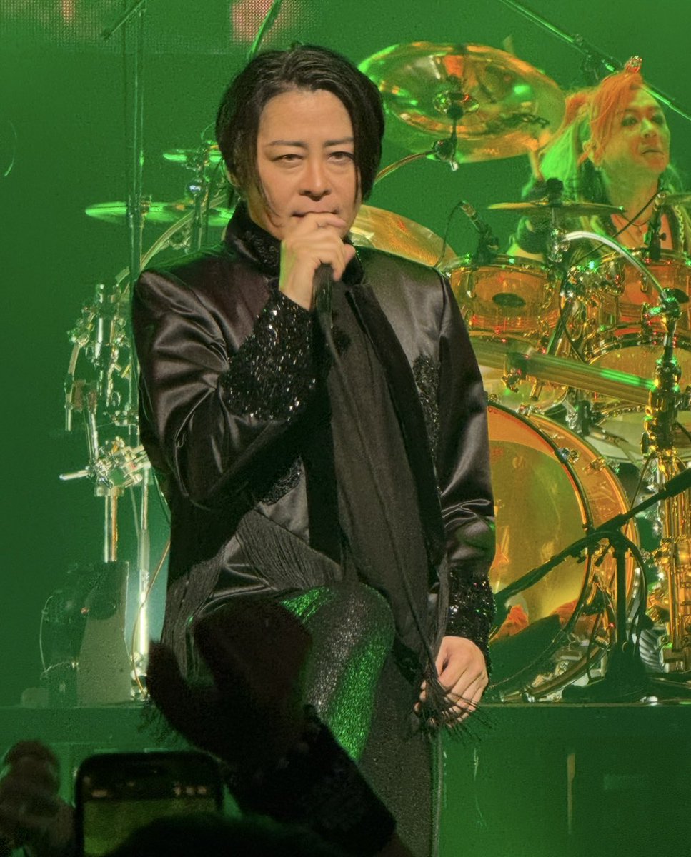 kumirindayo2's tweet photo. 福岡サンパレス 2026.09.22
LUNAシート7列目センターで
#UNENDINGJOURNEY #FOREVER
#LUNAPIC #RYUICHI ③ https://t.co/ueXbMOSgMN