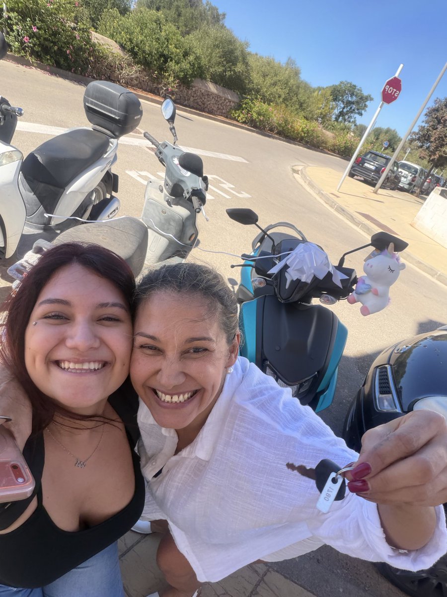 glockrosa69's tweet photo. bienvenida a casa, delfina 🐬🥹🥹 https://t.co/D1lEbED1TV
