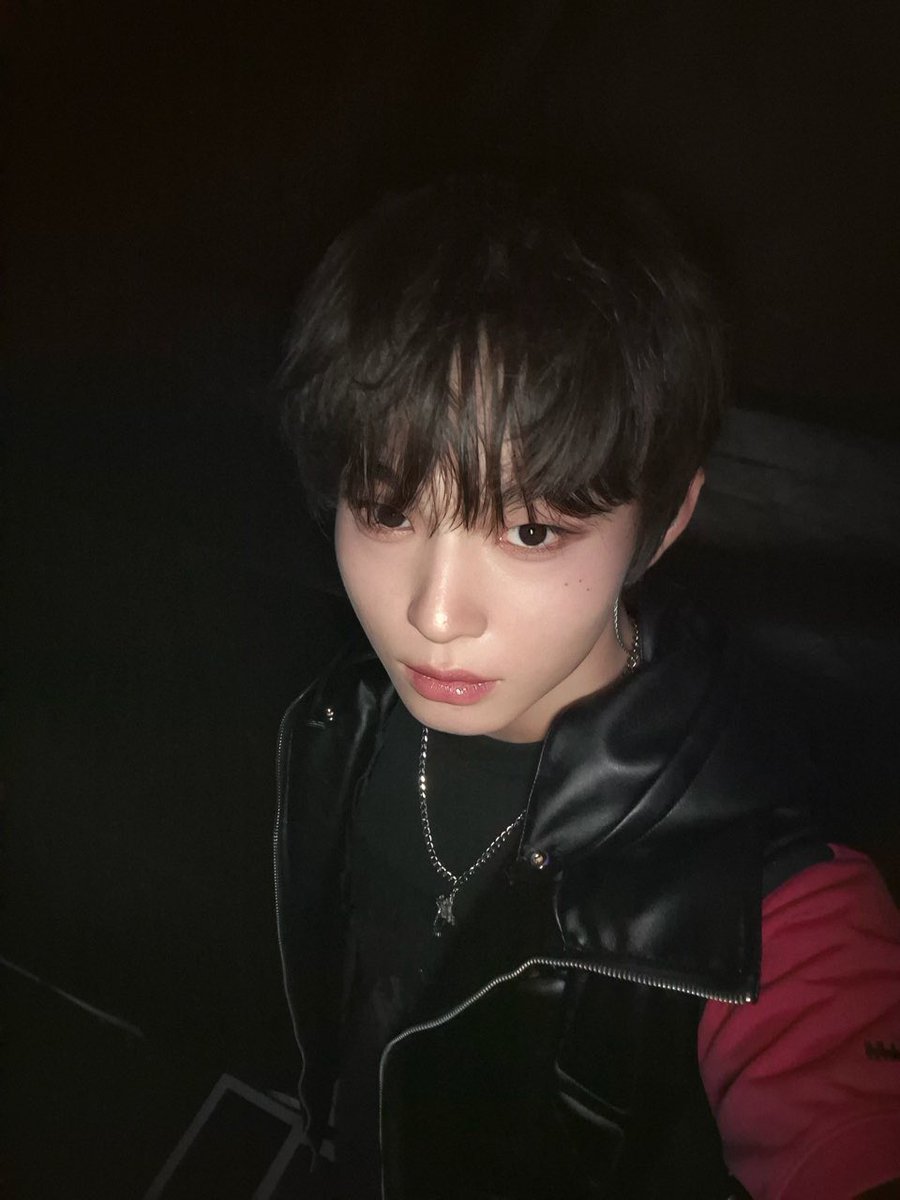 muungkk's tweet photo. 아잠만ㅋㅋㅋㅋㅋㅋㅋㅋ 입덕!!!!! https://t.co/wHKh0H1S3J