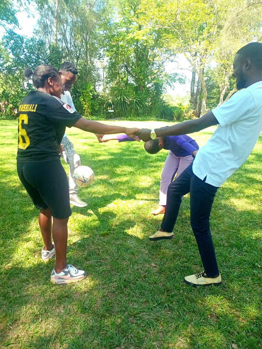 IngoverseTech's tweet photo. Brains stormed, laughs shared, and skills unlocked! 😂💡🎉 
Safe to say the Ingoverse Leadership &amp; Capacity Building Retreat was a whole vibe. Ready to put these new moves into action! 🚀

#IngoverseTechHub https://t.co/z6OFKZ18Id