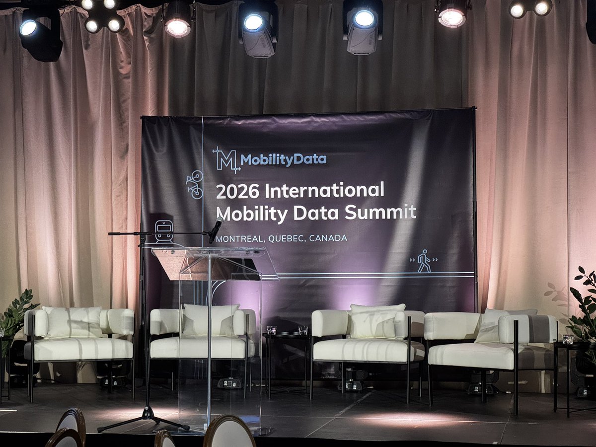 niyalist's tweet photo. MobilityData Summit これから始まります！今回は日本人の参加者が増えてとてもありがたいです。 https://t.co/pHezZDFCf9