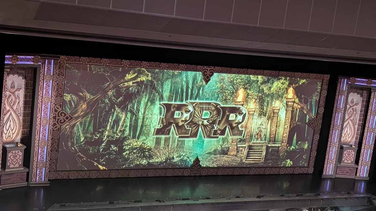 tomatime7's tweet photo. 2026/9/22
星組公演『RRR × TAKA”R”AZUKA ～√Rama～（アールアールアール バイ タカラヅカ ～ルートラーマ～）』#宝塚歌劇団 https://t.co/wRPny3TkgB