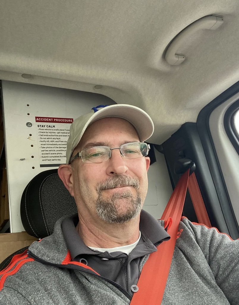 GregPitner17's tweet photo. How are you https://t.co/DF2fbvlLHK