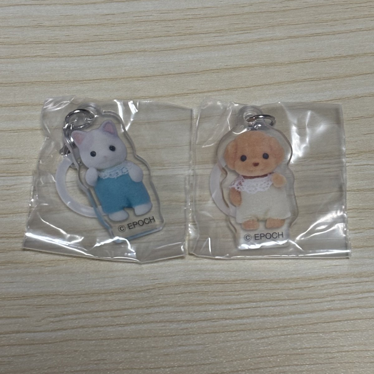 ymmt_suit's tweet photo. シルバニアファミリー 赤ちゃんリングチャーム めじるしチャーム

【譲】
ピーノ マイロ

【求】
パフィ

平日18時30分頃梅田手渡し、
郵送は2：2のみ

よろしくお願いいたします。 https://t.co/b0han4Bq91