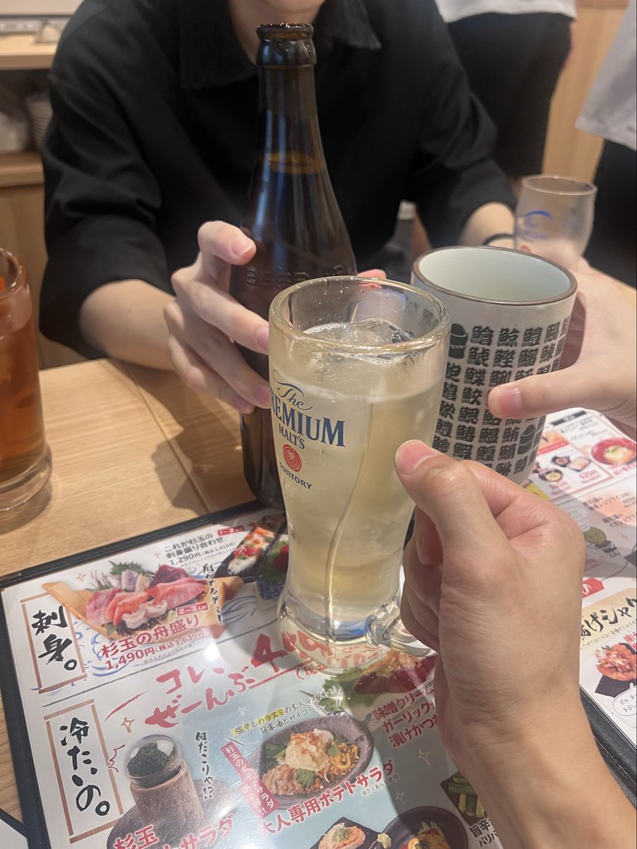xSeij1n's tweet photo. 飲み https://t.co/nXhPdoKvFS