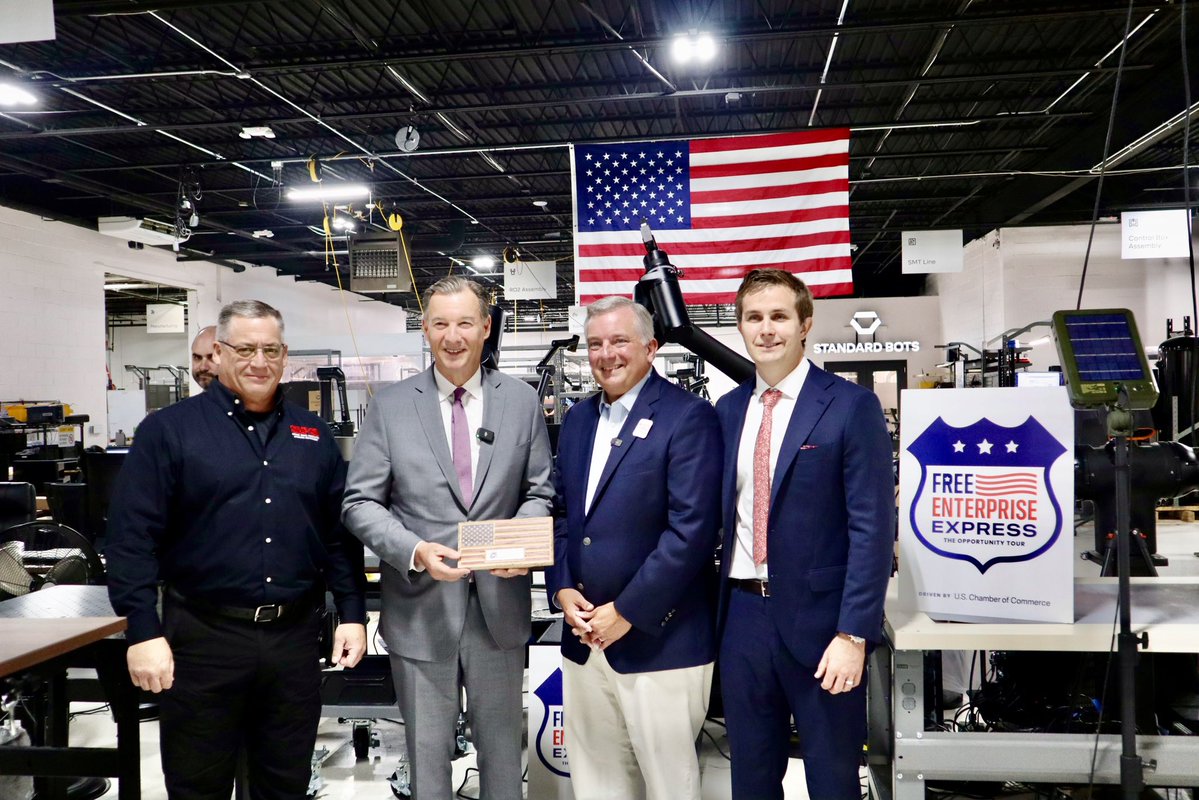 RepTomSuozzi's tweet photo. Yesterday I was awarded the first 
U.S. Chamber of Commerce’s “Advocate for American Business” Award during its national Opportunity Bus Tour.

It was especially meaningful to receive it right here in Glen Cove at Standard Bots — the nation’s largest manufacturer of industrial robots.

We need Democrats and Republicans working together to bring down costs, support our small and growing businesses, and make sure American innovation and high wage creation can thrive. That’s how we grow our economy and keep the American Dream alive for working families.