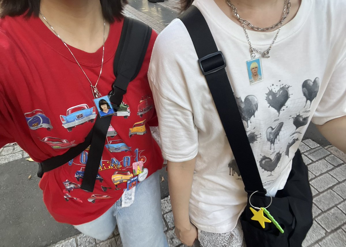 tma_089's tweet photo. ㊗️ガラクタ4周年~🦖‼️

今年も祝わせてくれてありがとう
特別感ある演出めちゃかっこよかったし
たくさんたくさん楽しかったし
面白かったし幸せだった〜〜〜т  ̫ т

これからもいっぱい追っかけるネ✭⸝⸝
だいすき！！！！！！！

@garakuta_band_ https://t.co/qIpA0C7a15
