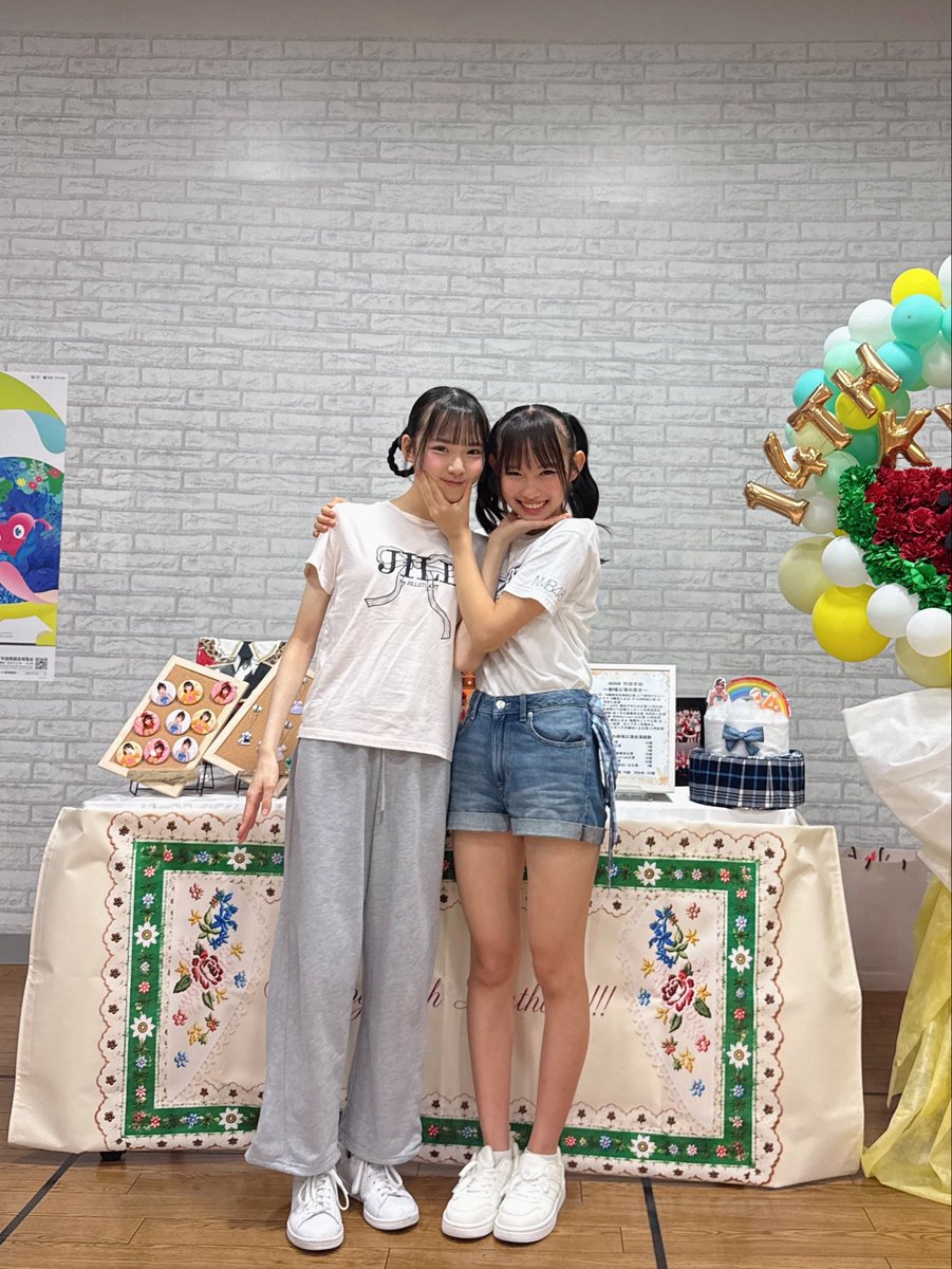 irohan_1025's tweet photo. #無限大ノック公演 #竹田京加生誕祭2026
ありがとうございました 🐵🥕♡

かわいくてがんばりやさんでしっかり者で愛おしいきょーかがほんとにだいすき！

いつも癒してくれてありがとう☺️

きょーかめっちゃ身長伸びててびっくり🥺 https://t.co/qSTAqoOrhO