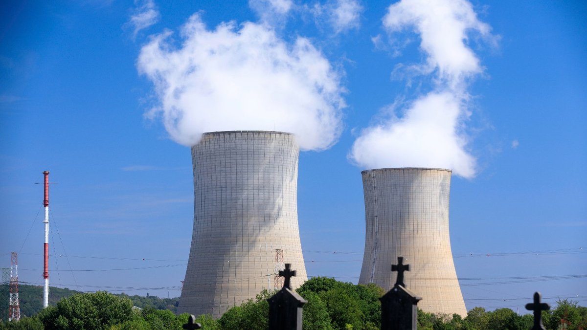 BAM_Wetstraat's tweet photo. Minister Bihet zegt dat Doel 3 en Tihange 2 mogelijk toch opnieuw kunnen gebruikt worden, al lijkt het heel onwaarschijnlijk https://t.co/I4cwjHq8Oq #Energie #Kernenergie #Doel3 #Tihange2 #MinisterBihet https://t.co/sYrTz9NWlZ