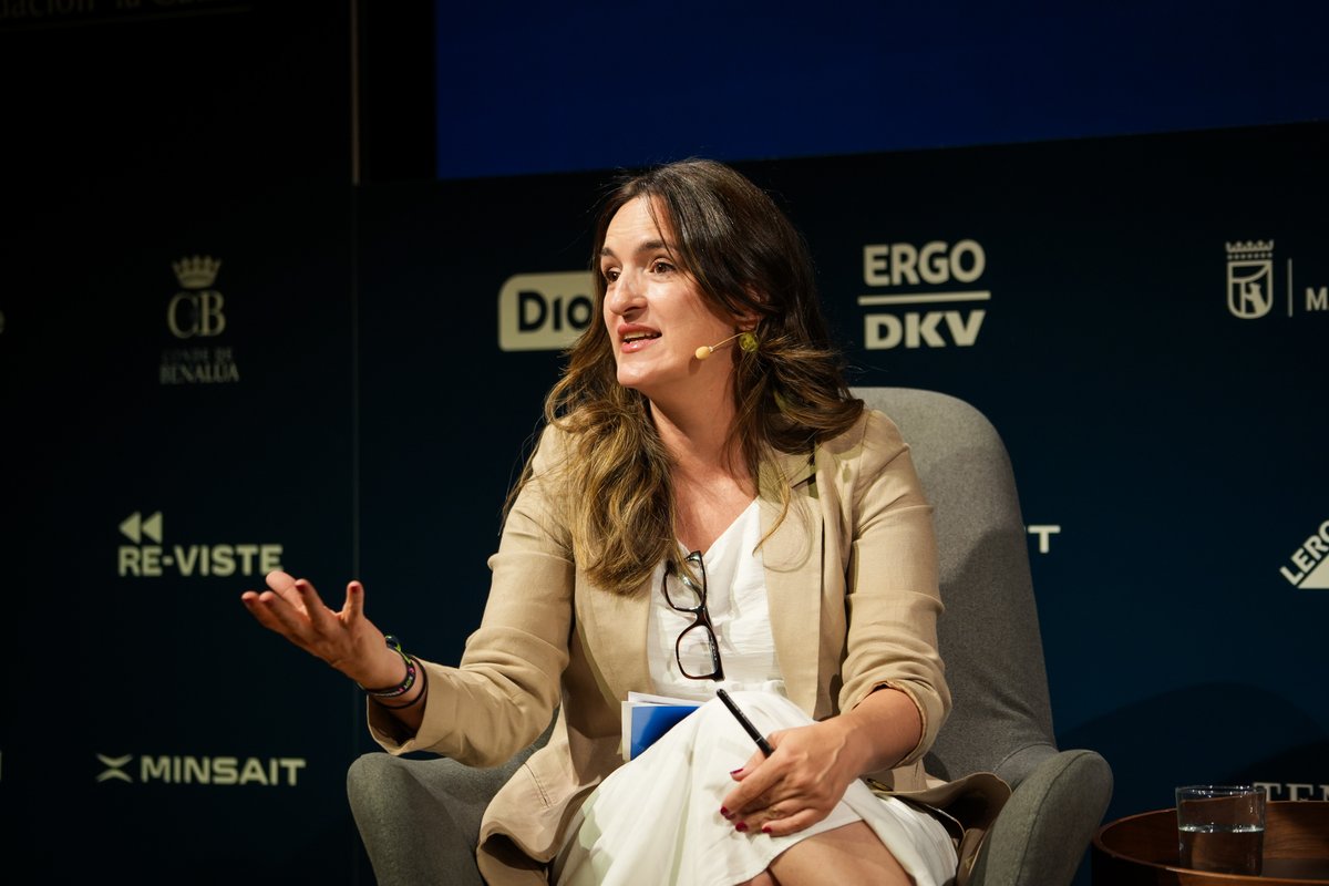 PlanInt_ES's tweet photo. Nuestra directora, Virginia Saiz, hoy en #ObservatorioODS sobre brecha de género y tecnología:

“No son aliados. Son responsables.”

Quienes tienen poder para decidir también tienen la responsabilidad de construir una tecnología para todas las personas ⬇️https://t.co/vXwy7PjBQs https://t.co/pYnQGM2PvC
