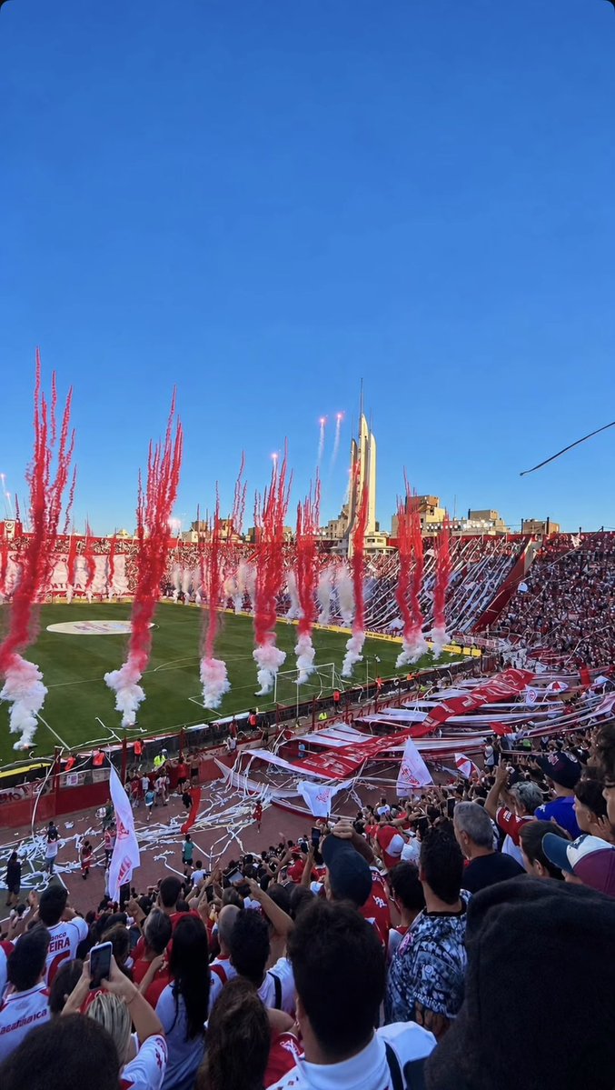 Ulisesgt18's tweet photo. Ya vendrán las nuestras, solo esperen... Más de uno se va a querer matar! 🎈❤️ https://t.co/gFjOMKHGyU