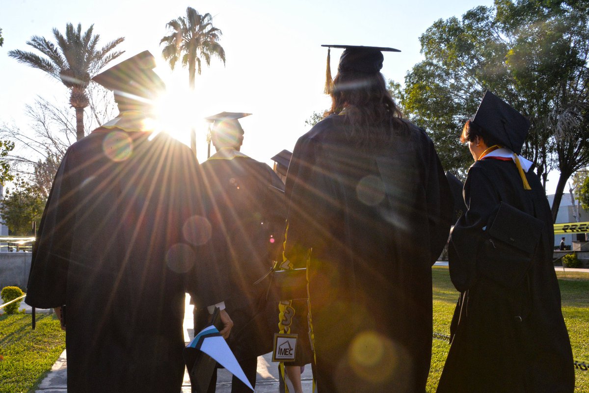gdehoyoswalther's tweet photo. ¡Feliz 65 aniversario, CETYS Universidad!.  Como estudiante, egresado y catedrático he sido parte de esa gran historia de educación privada de excelencia, compromiso comunitario y transformación en Baja California.
#65AñosCETYS #OrgulloCETYS #CambiasTúCambiaElMundo 💛🖤 https://t.co/2wexaNMYg4