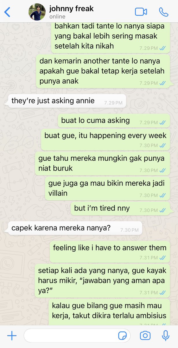 charmantaes's tweet photo. their biggest conflicts before the wedding were honestly never about each other, but about too many outside opinions getting involved in their wedding plans and AFTER THAT….  apalagi pas chungzilla lagi full bridezilla https://t.co/UwLKmHxDgV