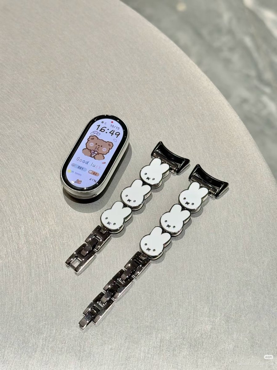 cuteusefulstuff's tweet photo. Selalu jatuh cinta setiap liat strap smartwatch/smartband miffy ini
lucuu banget! 🤍🐰 https://t.co/luZARvpXaP