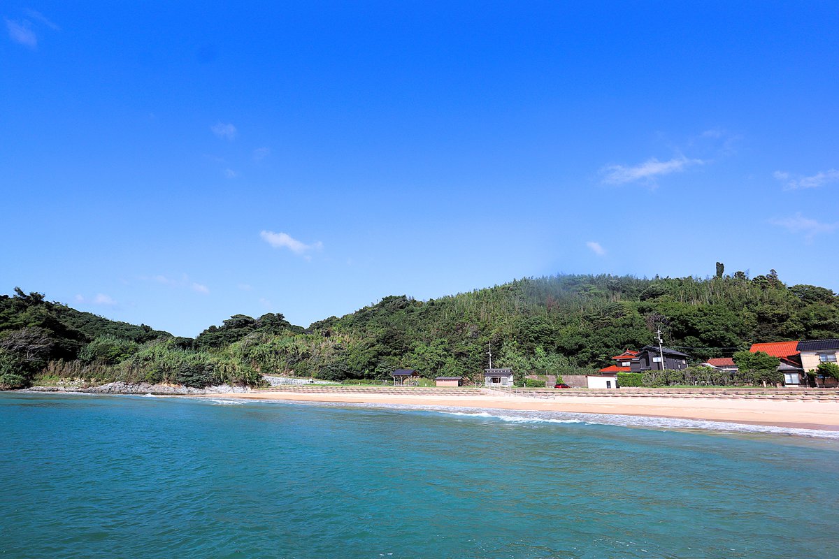 dqS7sGKhpP5Vez3's tweet photo. 島根県最高峰の恐羅漢山から下りて
エメラルドグリーンに輝く土田海岸で泳ぐ
過ぎ去りゆく夏を惜しみながら楽しむ贅沢
島根県最高峰の恐羅漢山から下りて
エメラルドグリーンに輝く土田海岸で泳ぐ
過ぎ去りゆく夏を惜しみながら楽しむ贅沢
#山から海へ #土田海岸 #益田市 #shimane #恐羅漢山 https://t.co/7Ym8ixIHO4