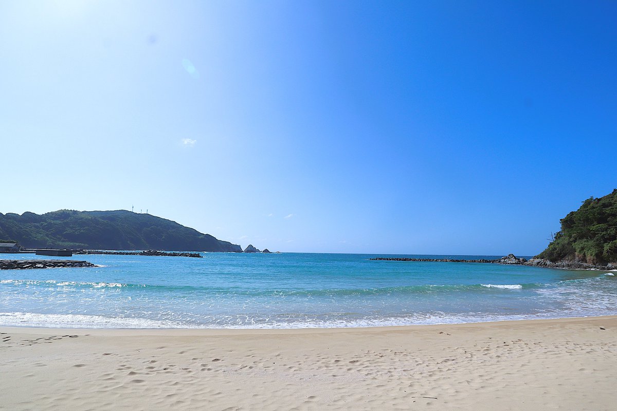 dqS7sGKhpP5Vez3's tweet photo. 島根県最高峰の恐羅漢山から下りて
エメラルドグリーンに輝く土田海岸で泳ぐ
過ぎ去りゆく夏を惜しみながら楽しむ贅沢
島根県最高峰の恐羅漢山から下りて
エメラルドグリーンに輝く土田海岸で泳ぐ
過ぎ去りゆく夏を惜しみながら楽しむ贅沢
#山から海へ #土田海岸 #益田市 #shimane #恐羅漢山 https://t.co/7Ym8ixIHO4