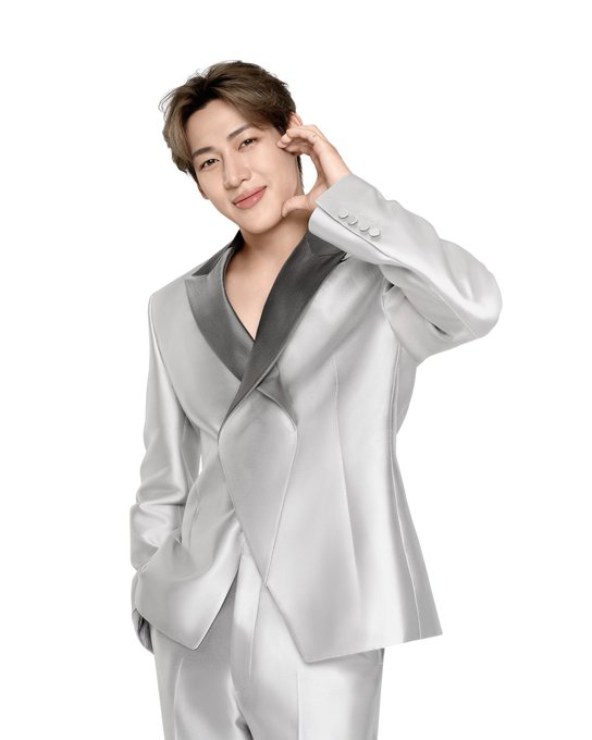 _Kpop_Stats_'s tweet photo. BamBam of GOT7 in new photos. https://t.co/hK30a5VQSt