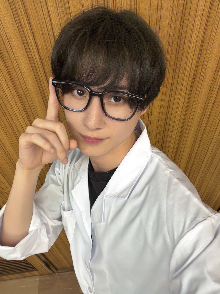kanata_ReL's tweet photo. FC限定お食事会ありがとうございました！！✨

メガネ姿なんて久しぶりに披露したよ
ありがとうね👓

楽しい時間を過ごせて嬉しかったよーー！！ https://t.co/n1XBQezaCh