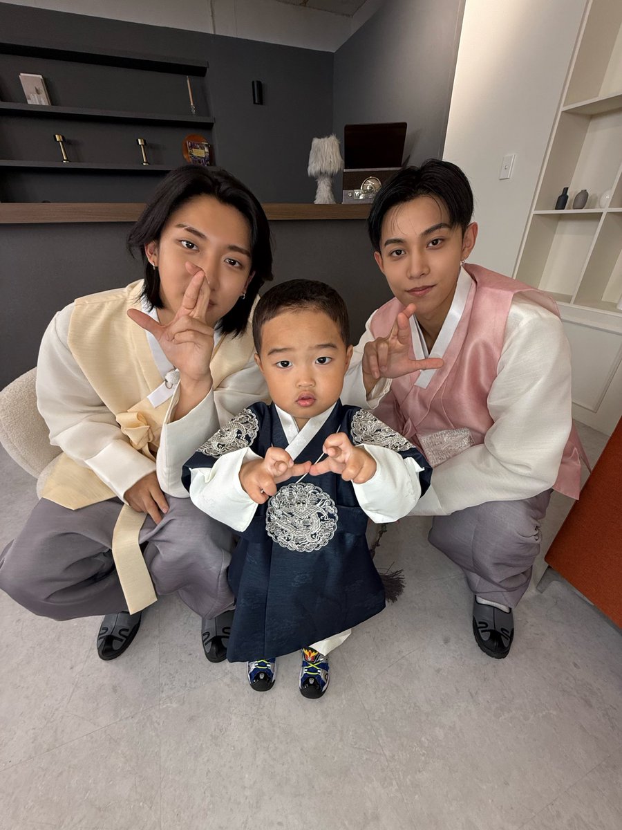mouseis38's tweet photo. 아 
아니 잠깐만 기분이상, https://t.co/60dsuvtRRn
