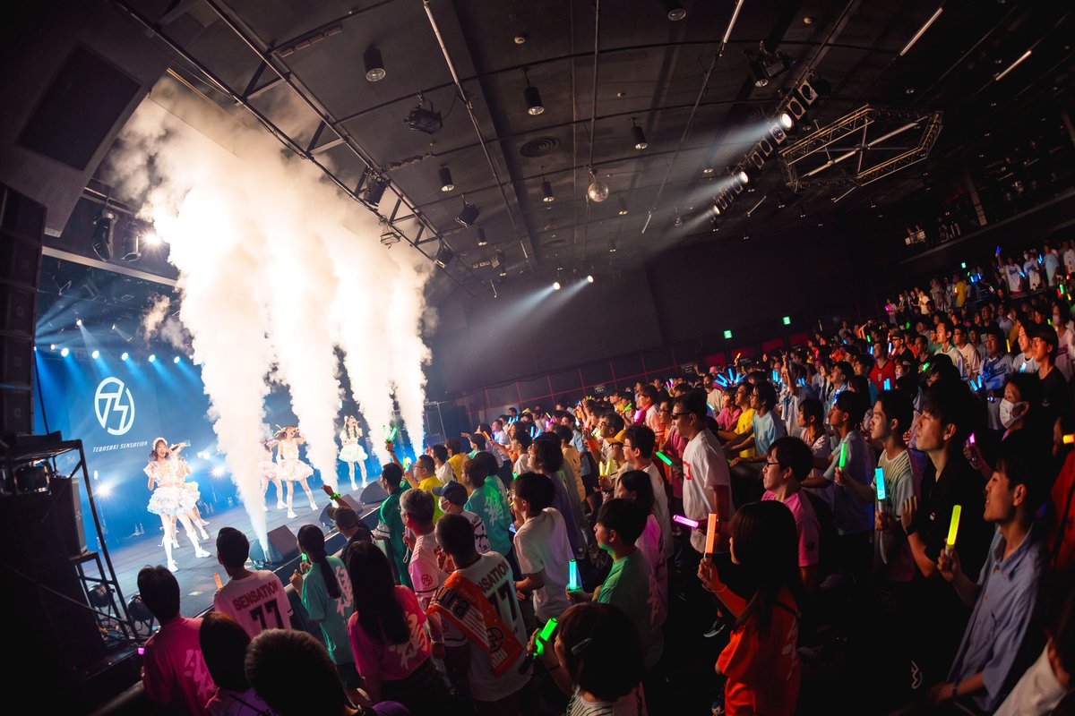 tebasen_info's tweet photo. #手羽セン選抜ツアー2026 FINAL
名古屋公演@ DIAMOND HALL
ご来場いただきありがとうございました🕊️

34+1曲ノンストップライブ🔥🔥
ステージとフロアが一丸となった、灼熱の150分間✨
6月からスタートした選抜ツアーの、最高の締めくくりになりました！
改めて本当にありがとうございました🐓 https://t.co/8nzzmIgeMT