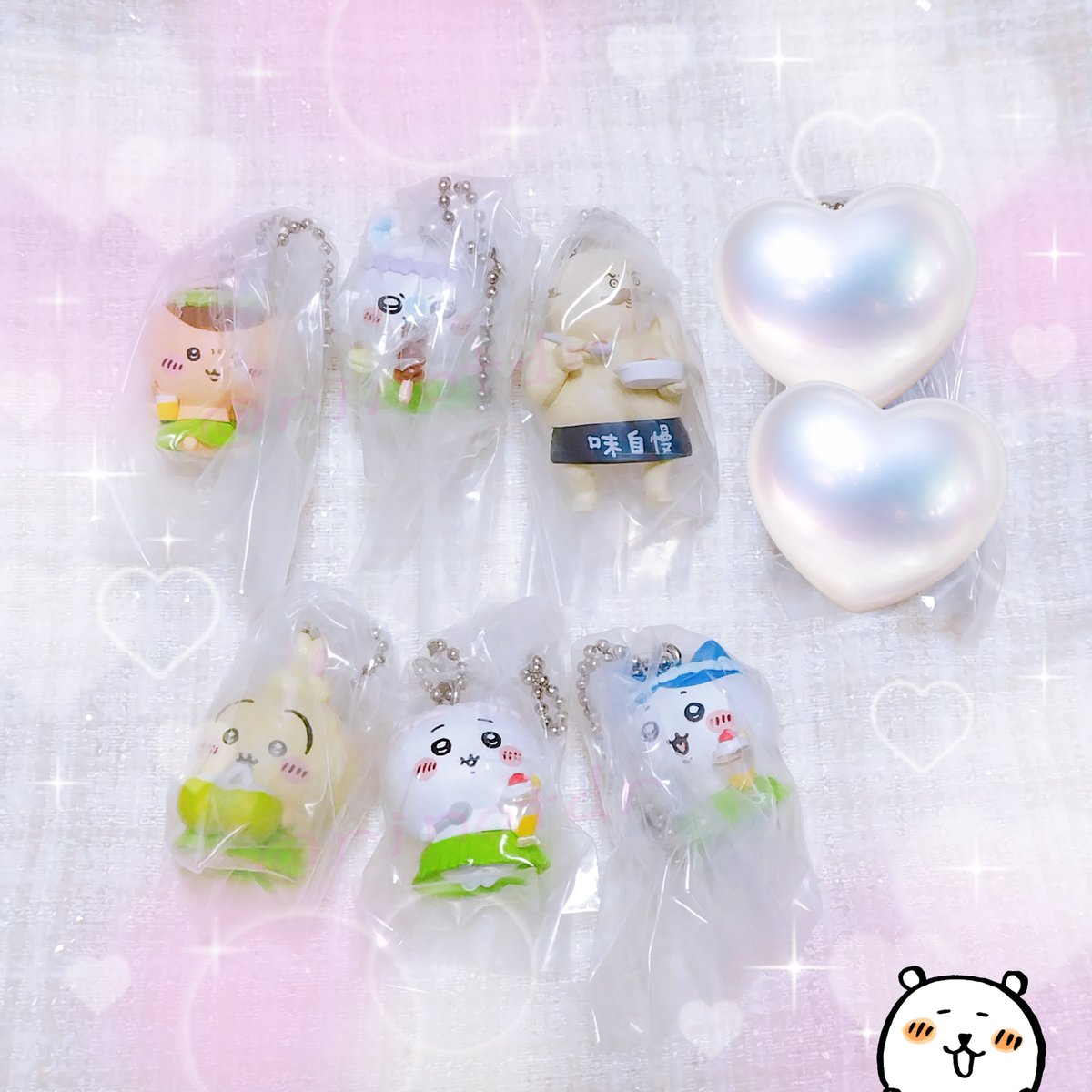 rinotdr's tweet photo. ちいかわ たべものいっぱいマスコット✨️

タイミングよく見つけて制限も無かったので居合わせた人達と自然に並び直せました。
モモンガと島二郎がなかなか出なくて結構まわしたらうさぎとシークレットが被りまくりだったので後日交換出したいけどこのシリーズはコンプしたし異種でも大丈夫かな…？ https://t.co/rUmVrdOCwe