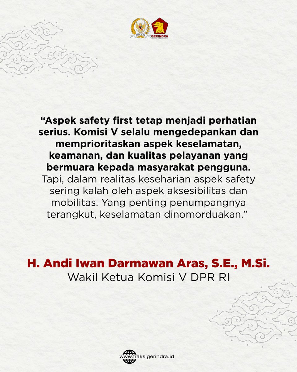 Fraksi_Gerindra's tweet photo. Wakil Ketua Komisi V DPR RI, Andi Iwan Darmawan Aras, menegaskan pentingnya menempatkan keselamatan, keamanan, dan kualitas pelayanan sebagai prioritas utama dalam penyelenggaraan transportasi. https://t.co/9K4oguwnJQ