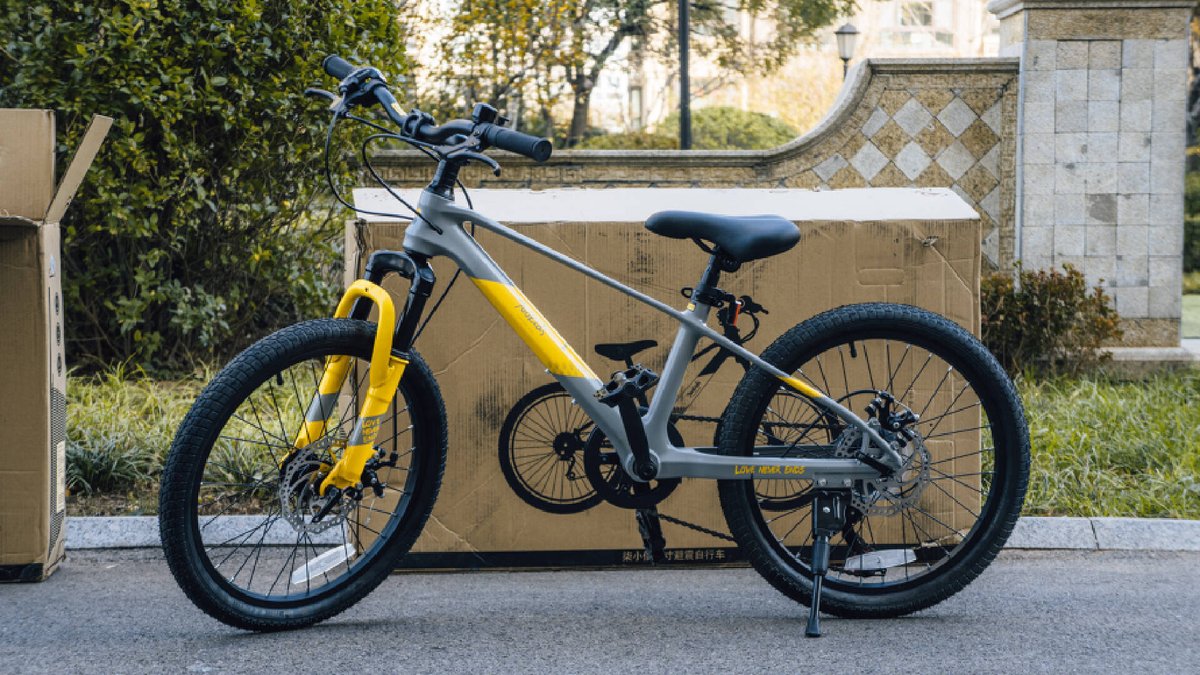 khairanie8's tweet photo. My old bike finally has a new basket! Commuting to work feels so much easier now—small upgrades hit different. https://t.co/PjHNvsJyaS