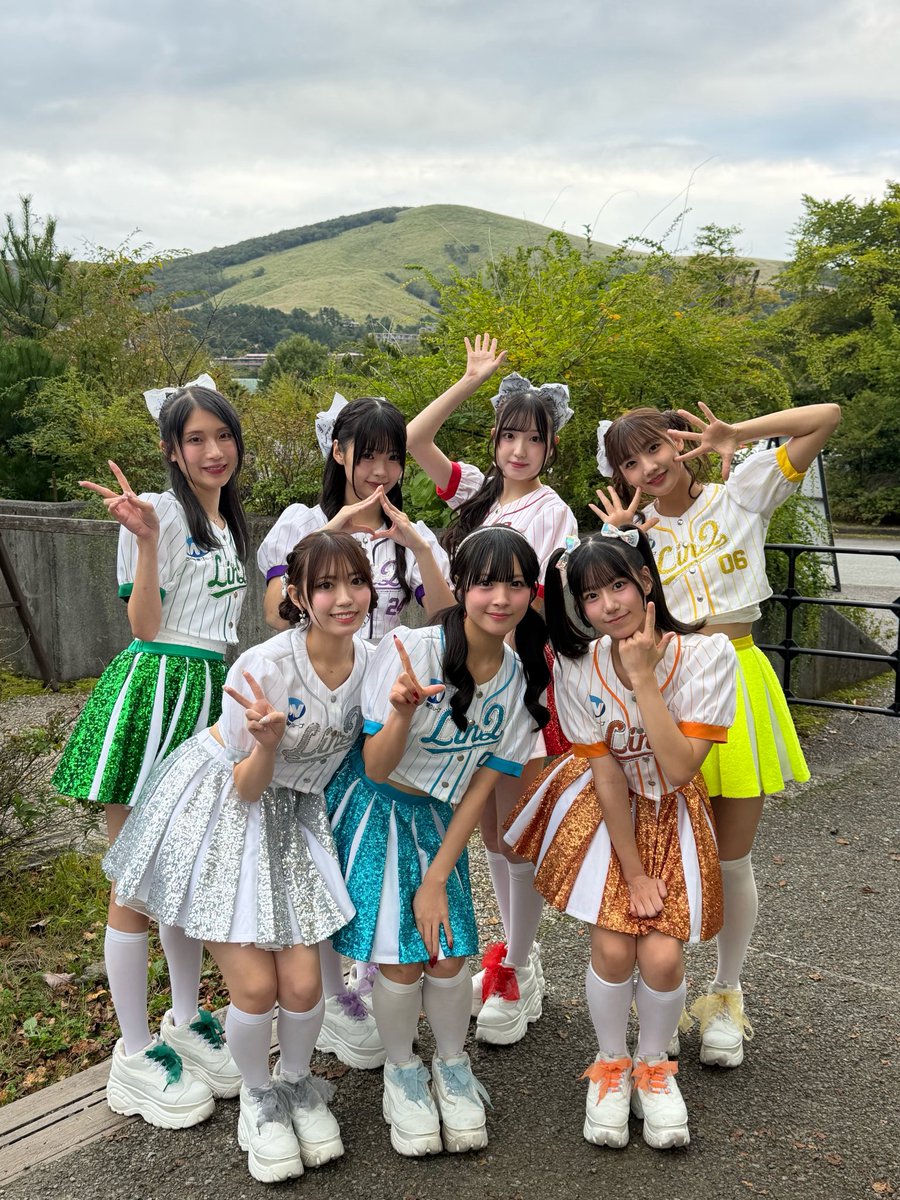 LinQ_official's tweet photo. #SPARK2026 1日目
ありがとうございました✨️

明日はSPARK2026最終日🔥

LinQと最高の夏の締めくくりをしましょう🏖☀️

 #LinQと夏しちゃえ‼️

-----------------------------  
LinQ TimeTree🌿.∘ｶﾚﾝﾀﾞｰ🗓  
フォローして随時ﾁｪｯｸお願いします  
⤿https://t.co/BPD04tJc8g  
-----------------------------  

🌴𝑵𝑬𝑾 𝑫𝑰𝑮𝑰𝑻𝑨𝑳 𝑺𝑰𝑵𝑮𝑳𝑬🌺  
      2026.07.15 RELEASE⸝⸝꙳  
         「夏しちゃえ！」   

🎧主要配信サービス（ハイレゾ対応）  
∟https://t.co/w1IBVo9bzD  

💚海月らな @rana_kaizuki   
💛黒田れい @kuroda_rei_1112   
🩵有村南海 @arimura_minami   
❤️森斗咲羽 @sawa_morito   
🤍華山あかり @akari_hanayama   
💜橘杏來 @tachibana_meku   
🧡織多莉鈴 @rizu_orita  
 
🔗詳細
https://t.co/wmAY0bn0JZ
#LinQ