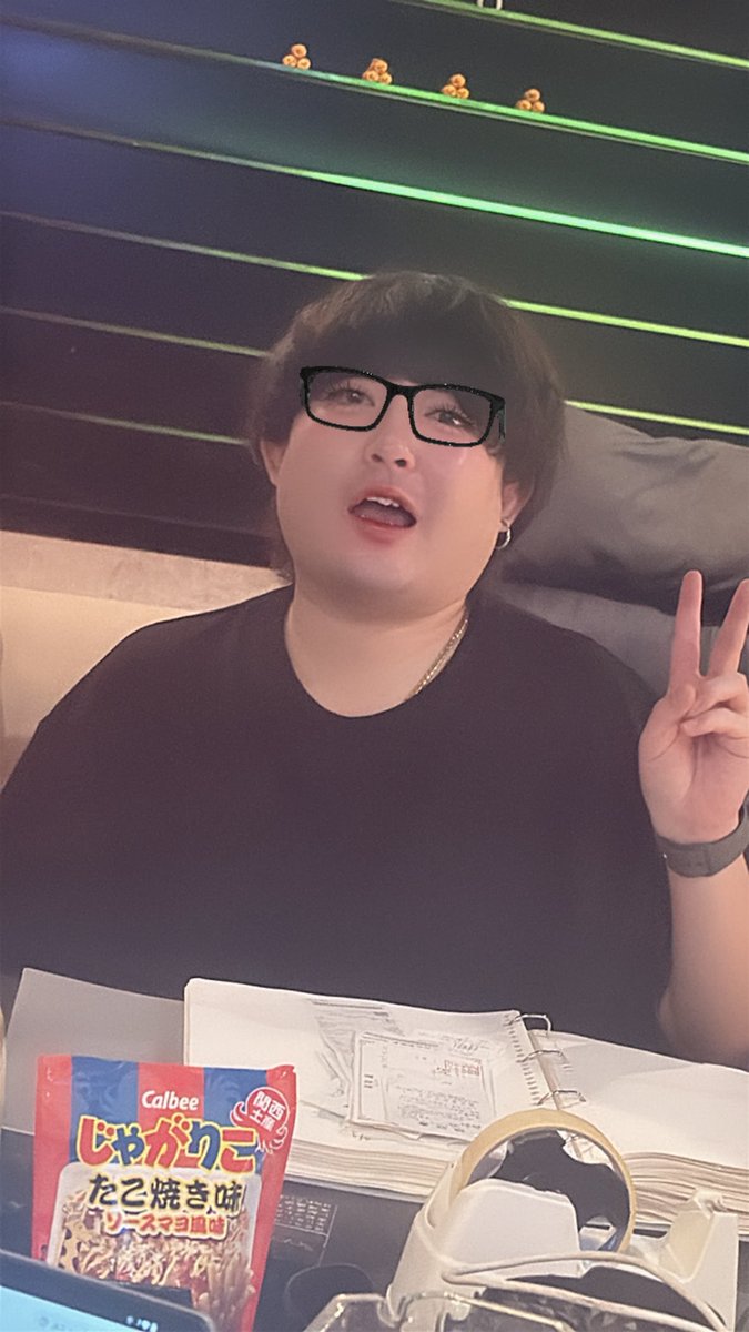 skrr_cheers's tweet photo. 22:00~5:00でおるよ！
バースデー月間ボーイも居るよ！！！

@musubi_0214 https://t.co/1lk5Bjx8qL