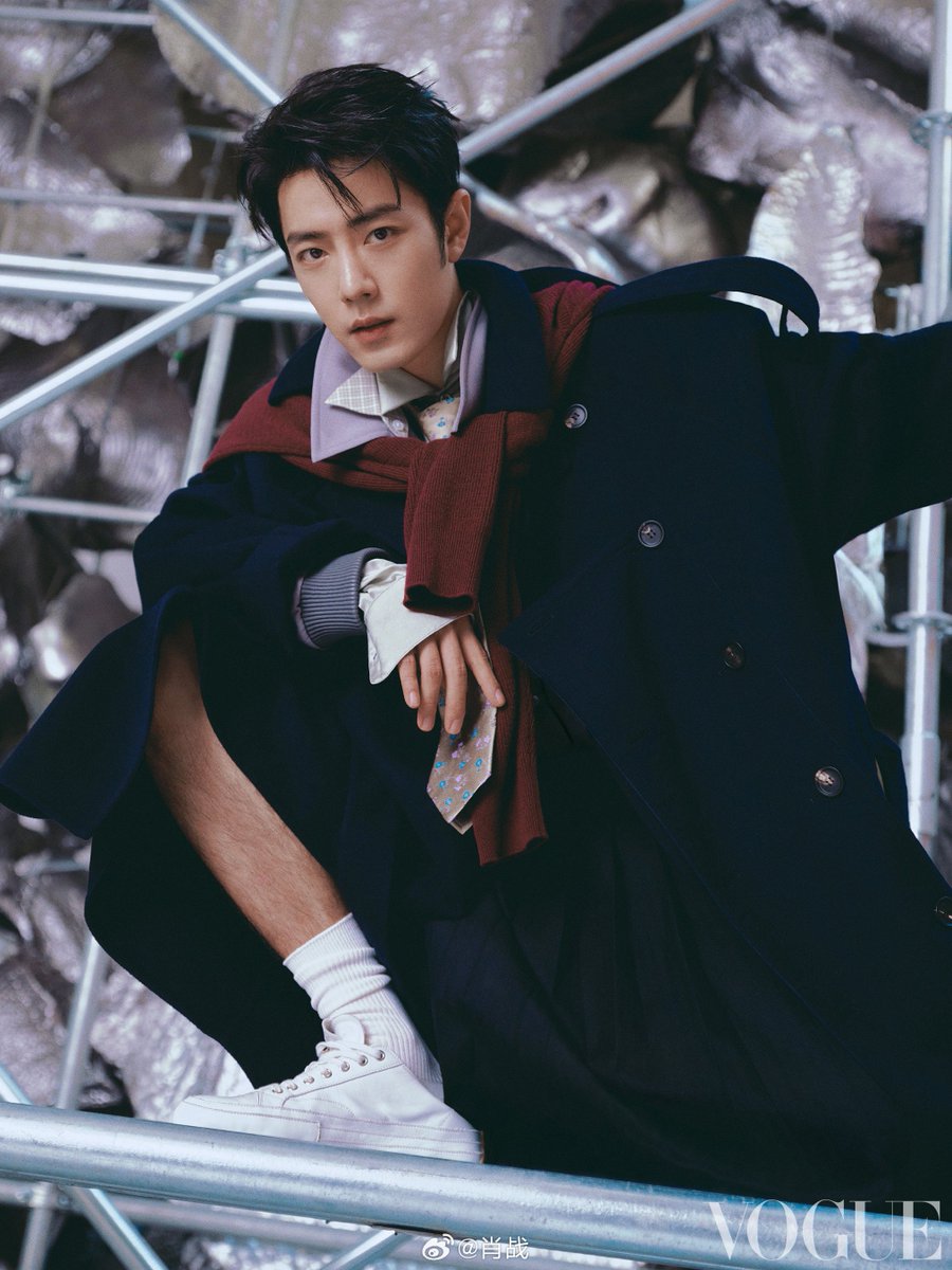 wxyzybxz's tweet photo. 260922 16:11 Xiao Zhan weibo update (1/3)

Between light and shadow, we meet. 

#XiaoZhanxVogue https://t.co/pjasro16rj