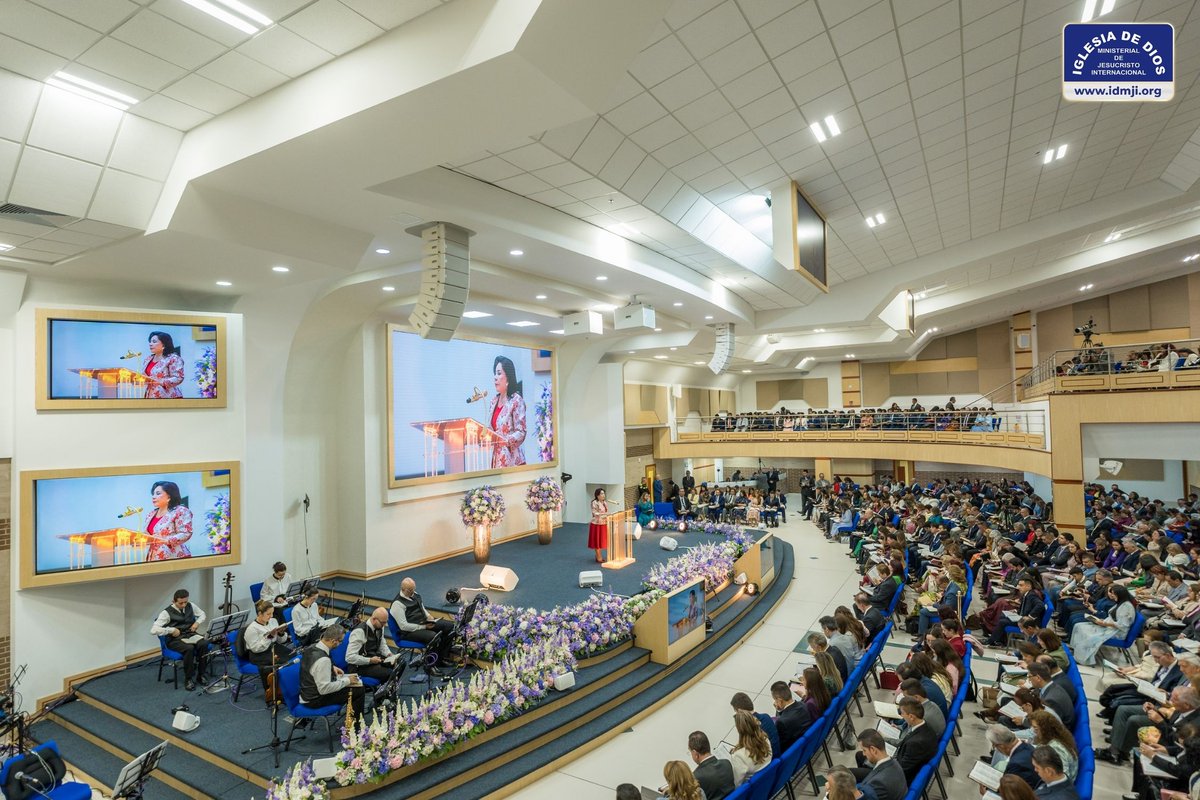 CGMJCIofficial's tweet photo. Photos: Inauguration of the Church in Santander, Bogota, Colombia – September 10, 2026
https://t.co/XPn4IBavur
We would like to share some photos of the inauguration of the new location of the Church of God Ministry of Jesus Christ International in the Santander neighborhood, in Bogota, held on September 10, 2026.

More than 2,000 believers gathered to take part in the Bible study given by Sister Maria Luisa Piraquive, amid great joy for the church.

We give glory and honor to God for this blessing and for allowing His Church to continue growing in Bogota, Colombia, and in different places around the world.