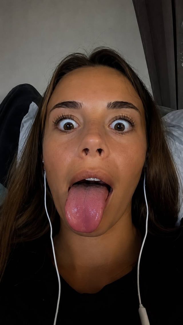 slxtdelphine's tweet photo. This was the longest i went deactivated -

Too bad i don’t give a fucking shit about my mental illness and feelings 😜💦🚽 https://t.co/dIHv6ooE5S