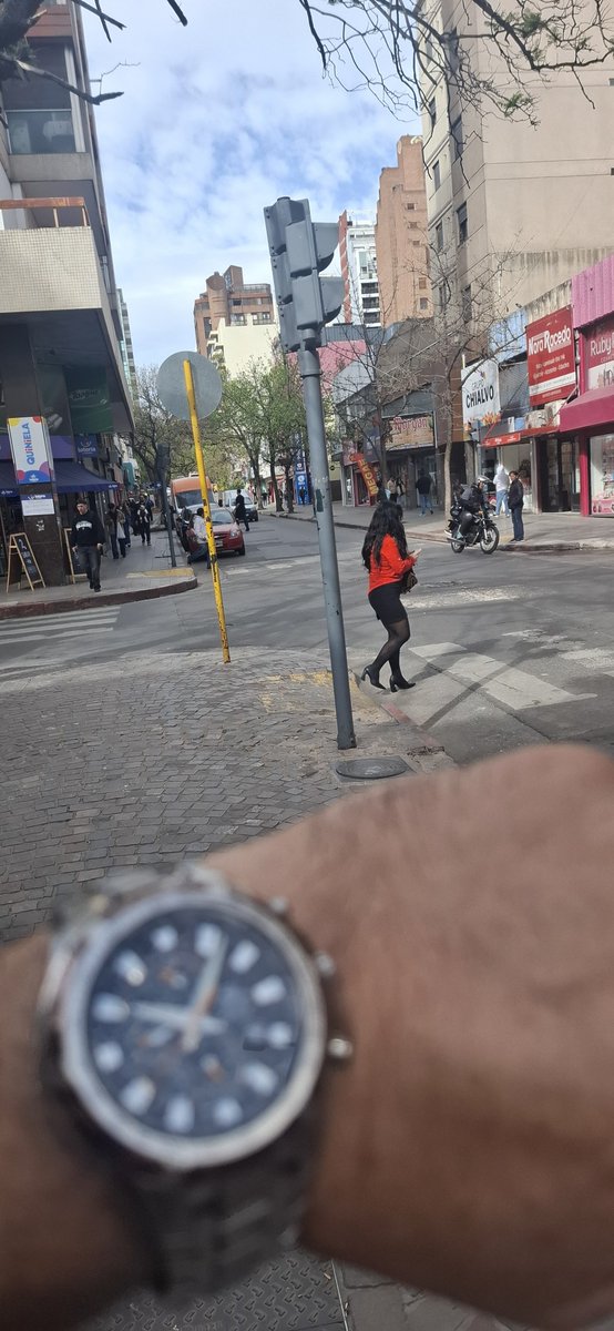cordobesokk's tweet photo. Les subo fotos de como la economia crece  como pedo de buzo en Córdoba...otro logro de este Gobirrno de desquiciados Libertarios.
Ni en pandemia se vio esto 
Solo los que conocen Córdoba  lo van a entender 
Zona Mayorista por excelencia https://t.co/jhdIropBxI