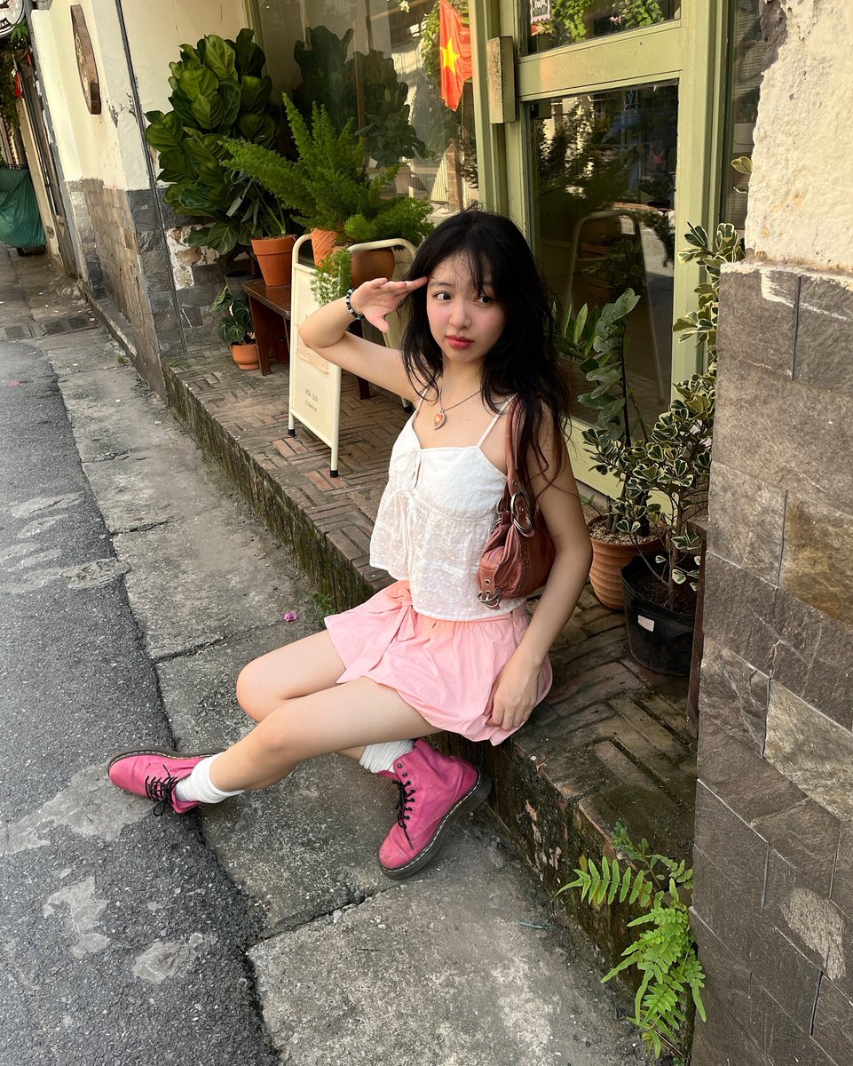aesyo's tweet photo. Wassup 🌍 Just dropping by to say: you are stronger than you think and today is full of possibilities. 💖
tToo https://t.co/oPvYsC0mSu