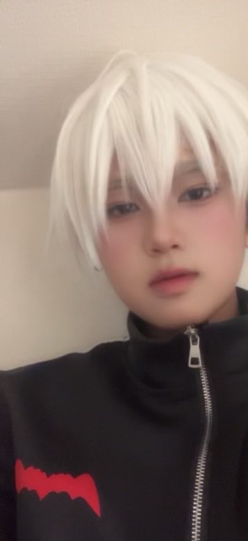 Nagi_8h's tweet photo. ⚠️低クオ・裸眼⚠️
練習のつもりでやったけど相変わらず眉消しが下手だ😭 https://t.co/IWvE0l9F4P