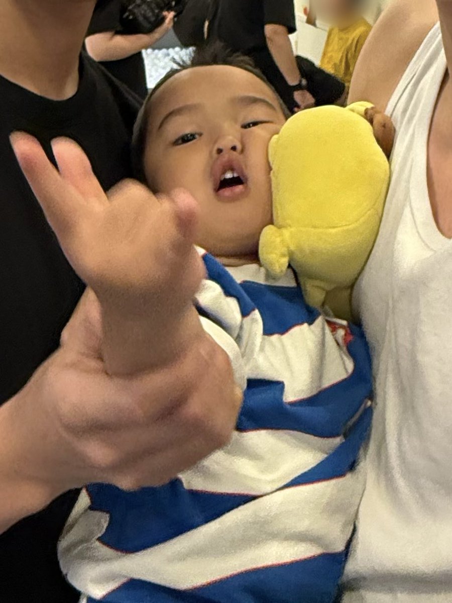 kecy4sho's tweet photo. YANG BENER LAHH IH ANAK ORANG ITU😭 https://t.co/Ru1MZpfmjT
