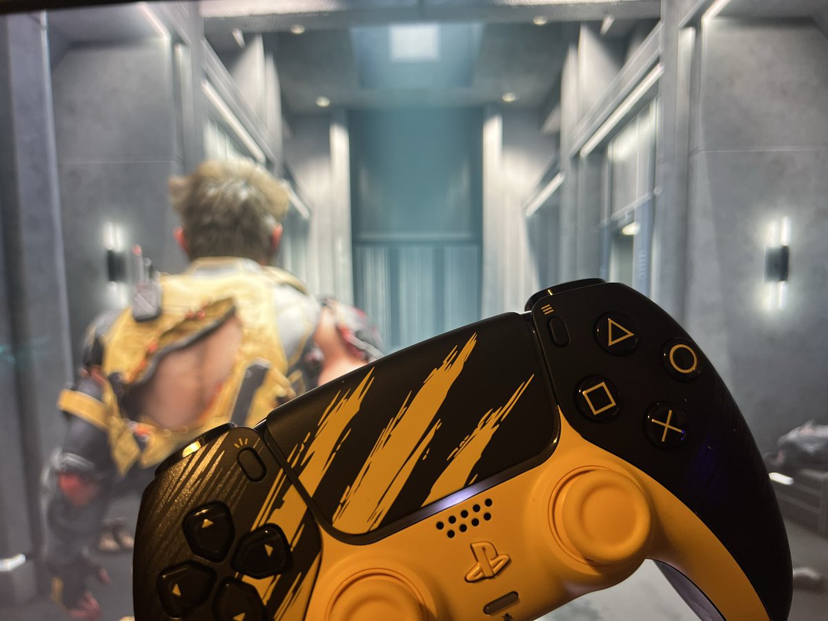 YoNuggGaming's tweet photo. Been playing Wolverine the last couple of nights and the reviews don’t do it justice I’m having a blast!  Play games for yourselves everyone https://t.co/IcjeCYfaT3