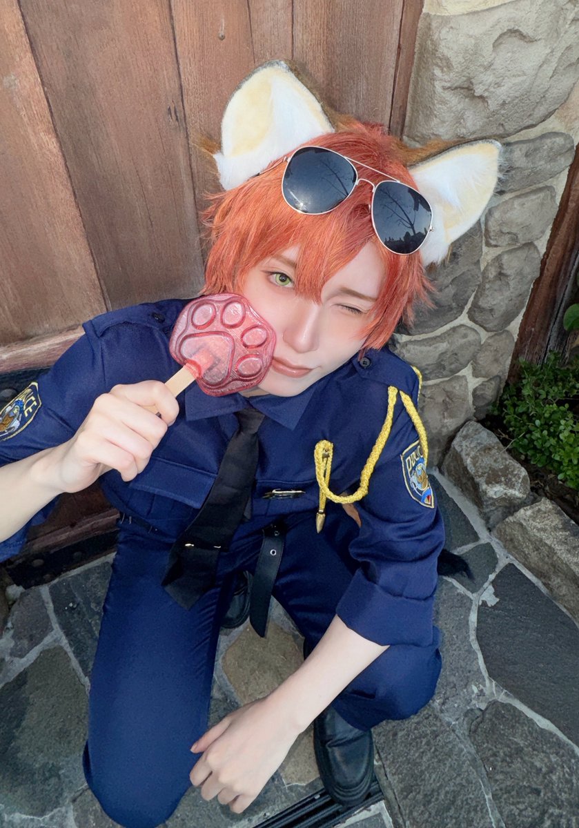 _yuetter_'s tweet photo. 今年で5年目の🦊さん仮装
お友達にも会えて幸せでした‼️
#Dハロ仮装2026 https://t.co/1g7PH3qaYB