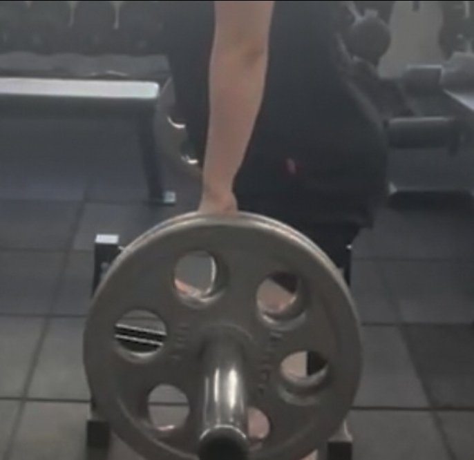 _PIGBEAR's tweet photo. 철든 흑양이 어때요?👀🏋‍♀️ㅋ https://t.co/1RFxHiR6GO