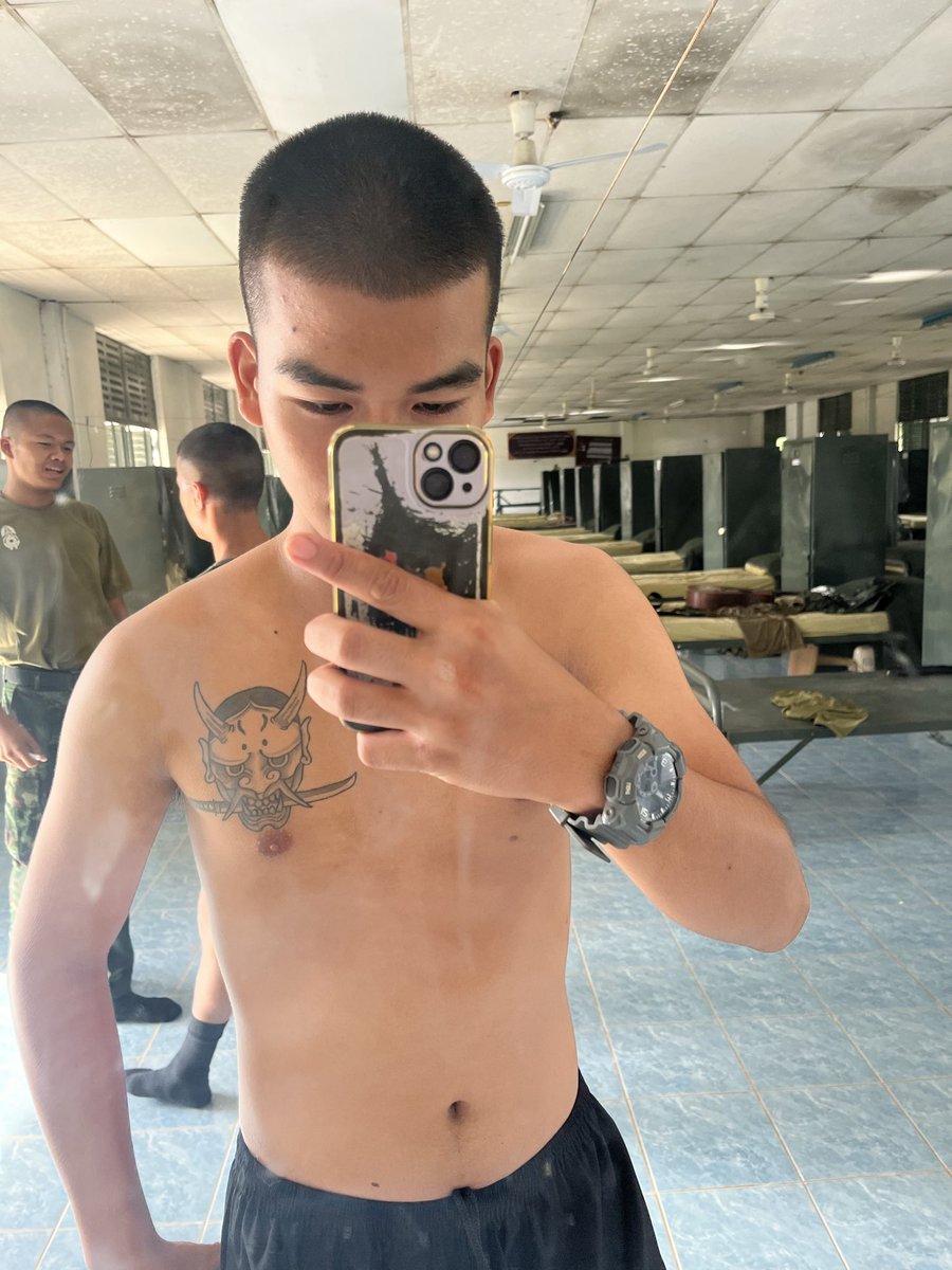 Vgcz91e's tweet photo. อยากโดนพี่สาวขึ้นจัง😛💦💦 https://t.co/aboFaMgqq2
