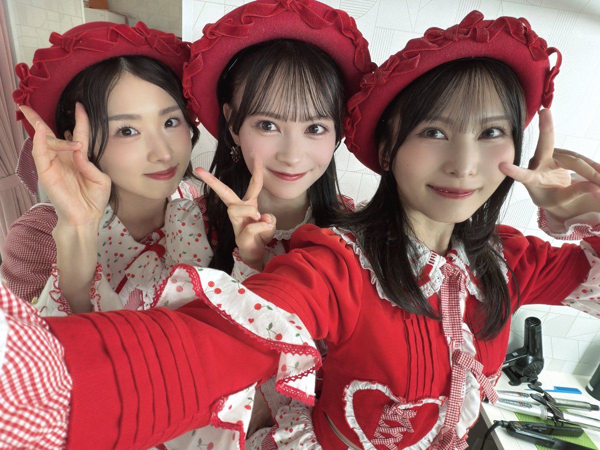 seina_fuku48's tweet photo. ここからだ公演ありがとうございました✨
今日もたくさん笑ってよすぎるMCだったな😂
個人的には今月ラストだったので次はまた10月にお会いしましょ〜！！元気にね！ https://t.co/MfjbWigjPy