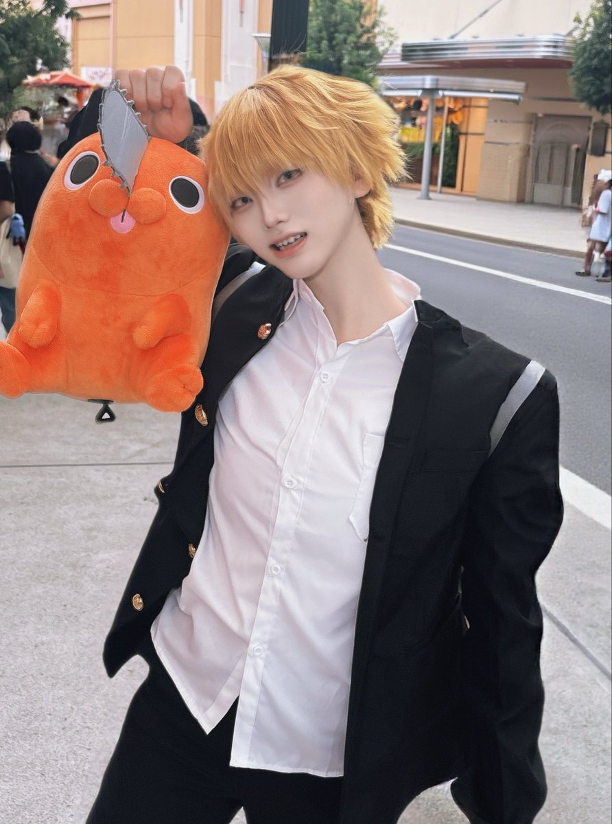 shiro__cos's tweet photo. cos 

学ランとブレザーどっち派？？ https://t.co/fpmprxLTIp
