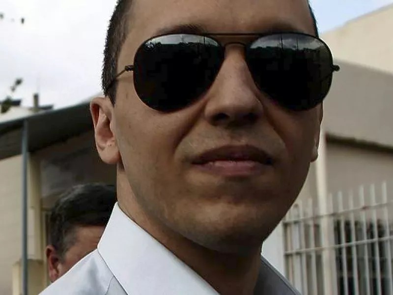ParatiritirioNS's tweet photo. Σε οποιαδήποτε κριτική κι αν κανεις στον #κασιδιαρη (στις άπειρες μαλακιες που λέει κ κάνει) οι προσωπολατρες και κομπλεξικος οπαδοί τ θα σ βάλουν μπροστά "την φυλακή" που έχει κάνει.

Σαν να λέμε έκανε φυλακή για να καλυφθεί το πόσο πολιτικά άσχετος, φελλός και αχρηστος είναι. https://t.co/560BL28JXO