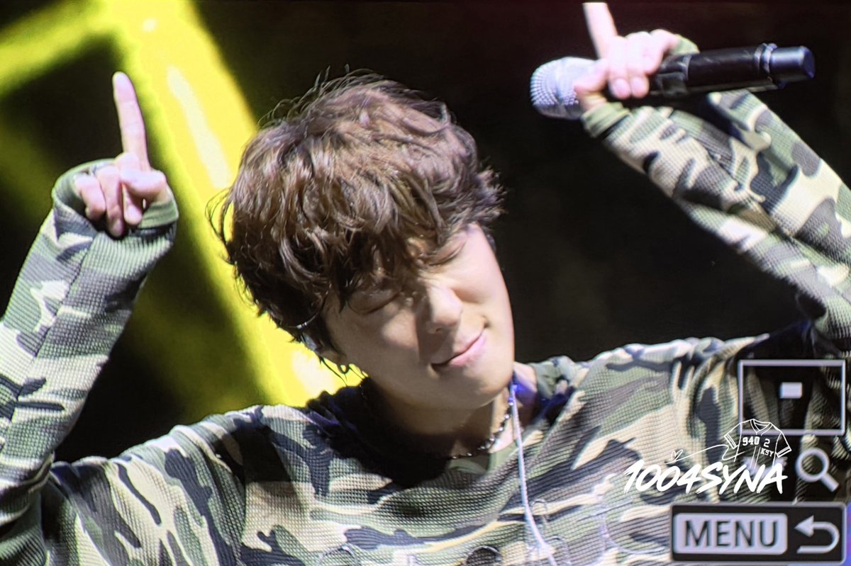 1004syna's tweet photo. 260922  가천대 메디컬캠 축제
깡푸들 선글 벗으니 완전 😍😊😚
#강승윤 #위너 #seungyoon @official_yoon_ https://t.co/spfbEsS25v