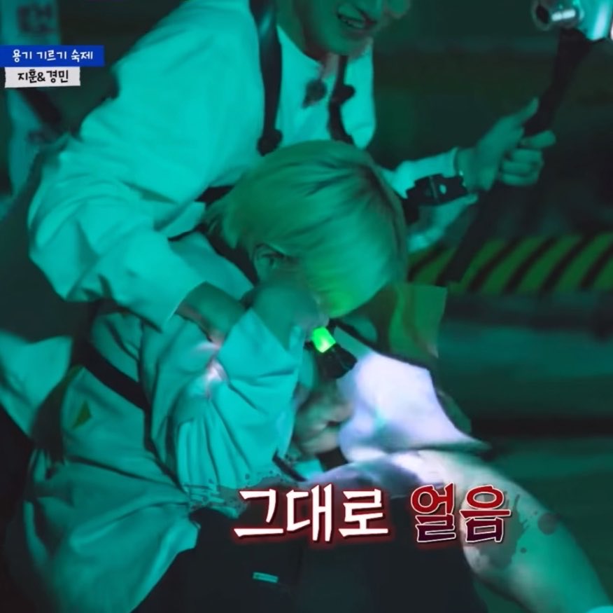 S2oPeach's tweet photo. 2년전에도 지금도 미니후니 같이 겁은 먹지만
그래도 형아는 형아다. https://t.co/bk8IvenH5N