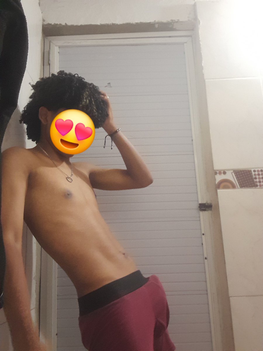 de_la90949's tweet photo. Bof ese cuerpo https://t.co/aiQqJzjmxs