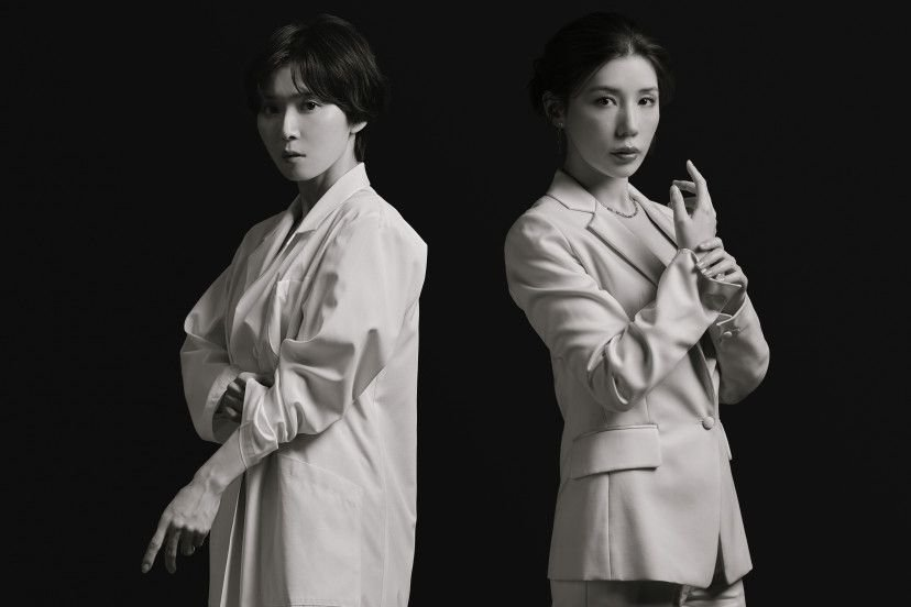 fillainart's tweet photo. Plastic Beauty memang berusaha menolak moralisasi hitam-putih dengan memposisikan narasinya di ranah abu-abu, dengan menghormati keputusan seseorang untuk mengubah tubuhnya tanpa stigma maupun judgement.

Namun, dorama ini belum cukup kritis terhadap sistem kapitalis dan patriarkal yang membuat modifikasi fisik terasa seperti jalan satu-satunya untuk diakui, dicintai, dan dihargai.